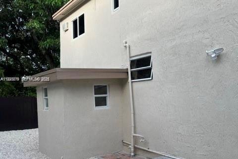 Casa en alquiler en Miami, Florida, 1 dormitorio, 46.45 m2 № 1982158 - foto 6