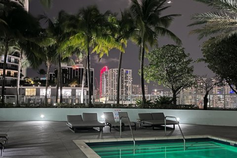 Condominio en venta en Miami, Florida, 2 dormitorios, 115.11 m2 № 1932280 - foto 24