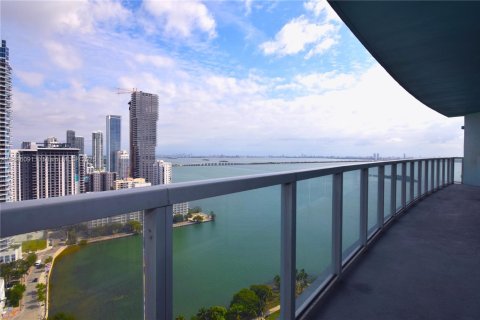 Condominio en venta en Miami, Florida, 2 dormitorios, 115.11 m2 № 1932280 - foto 12
