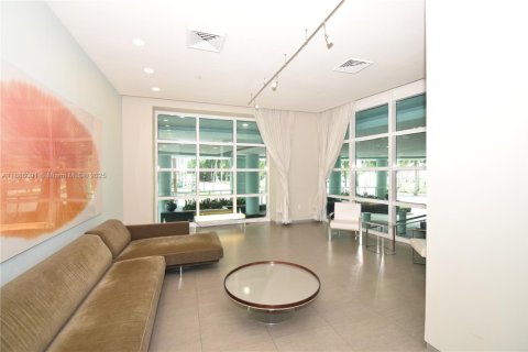 Condominio en venta en Miami, Florida, 2 dormitorios, 115.11 m2 № 1932280 - foto 21