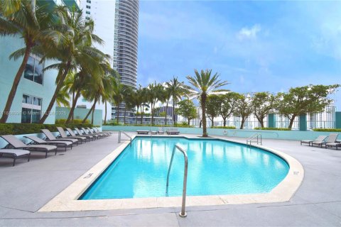 Condominio en venta en Miami, Florida, 2 dormitorios, 115.11 m2 № 1932280 - foto 29