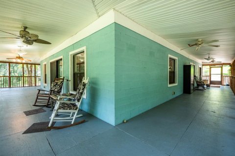 House in Fort MC Coy, Florida 4 bedrooms, 285.4 sq.m. № 1381197 - photo 10