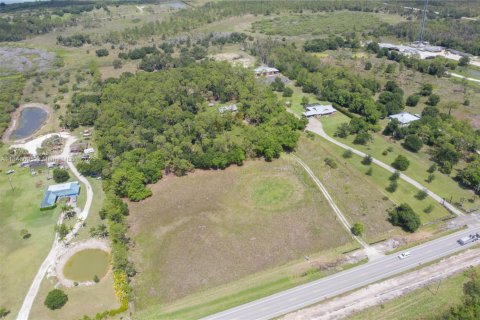 House in Punta Gorda, Florida 3 bedrooms, 130.06 sq.m. № 1846318 - photo 22