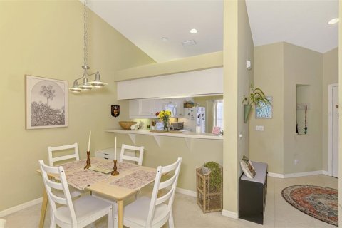 Condo in Venice, Florida, 2 bedrooms  № 2166543 - photo 29
