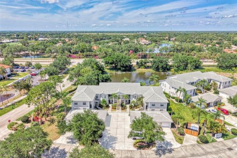 Condo in Venice, Florida, 2 bedrooms  № 2166543 - photo 4