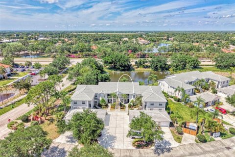 Condo in Venice, Florida, 2 bedrooms  № 2166543 - photo 5