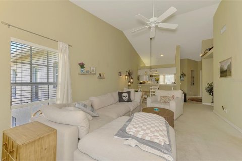 Condo in Venice, Florida, 2 bedrooms  № 2166543 - photo 27