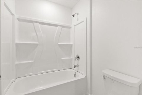 Villa ou maison à louer à Kissimmee, Floride: 5 chambres, 274.34 m2 № 2421803 - photo 27