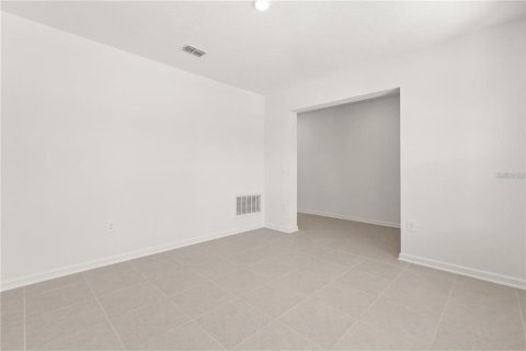 Villa ou maison à louer à Kissimmee, Floride: 5 chambres, 274.34 m2 № 2421803 - photo 14