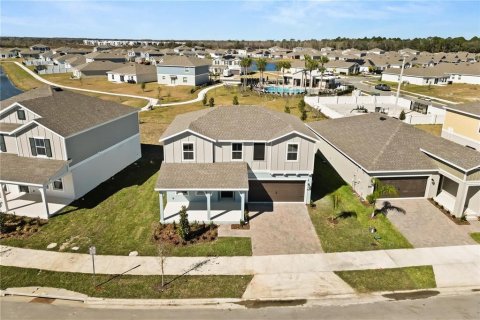 Villa ou maison à louer à Kissimmee, Floride: 5 chambres, 274.34 m2 № 2421803 - photo 4