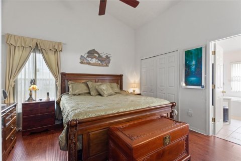 House in Davenport, Florida 4 bedrooms, 161 sq.m. № 1911319 - photo 20