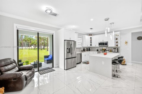 Villa ou maison à vendre à Naples, Floride: 3 chambres № 2063048 - photo 8