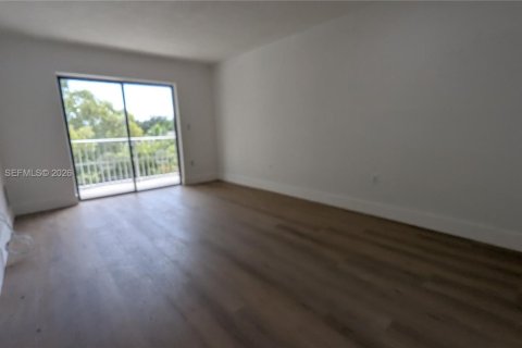 Снять в аренду кондоминиум в Майами, Флорида 1 спальня, 55.37м2, № 2032788 - фото 13