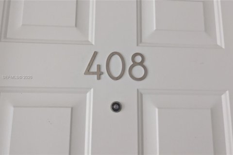 Снять в аренду кондоминиум в Майами, Флорида 1 спальня, 55.37м2, № 2032788 - фото 4