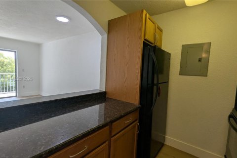 Снять в аренду кондоминиум в Майами, Флорида 1 спальня, 55.37м2, № 2032788 - фото 8