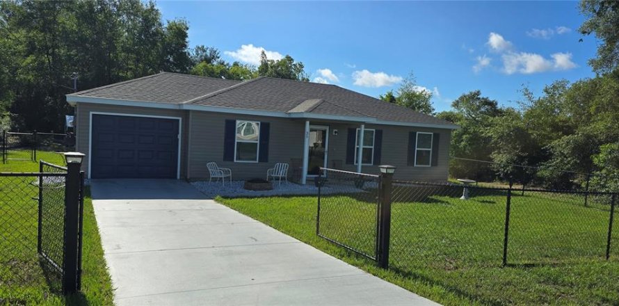 Villa ou maison à Ocala, Floride 3 chambres, 94.2 m2 № 1786408