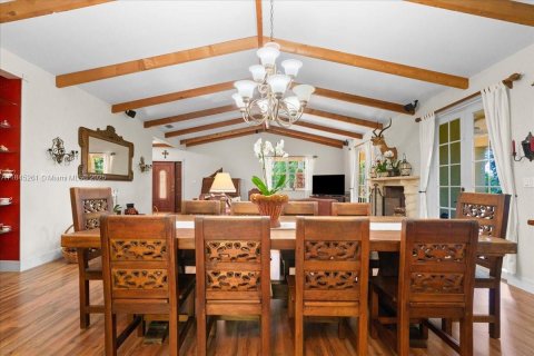 Купить виллу или дом в Хомстед, Флорида 3 спальни, 242.29м2, № 2013918 - фото 4