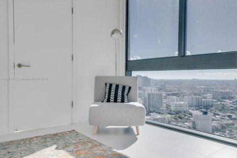 Condominio en alquiler en Miami, Florida, 2 dormitorios, 87.7 m2 № 2060049 - foto 16