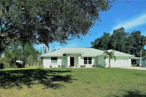 Villa ou maison à louer à Nokomis, Floride: 3 chambres, 184.69 m2 № 1364743 - photo 1