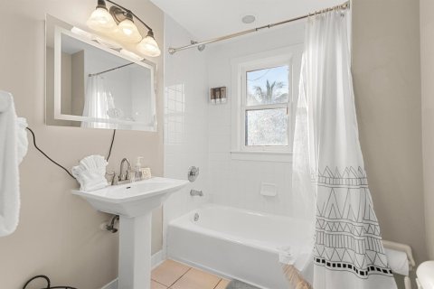 Immobilier commercial à vendre à West Palm Beach, Floride: 338.44 m2 № 2081719 - photo 15