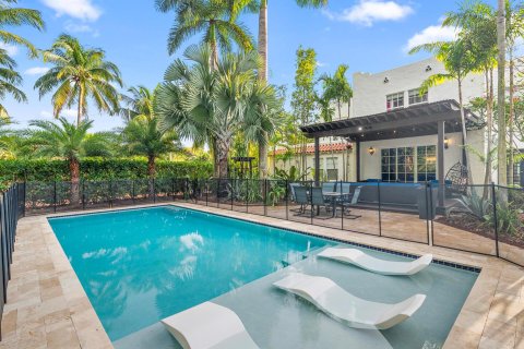 Immobilier commercial à vendre à West Palm Beach, Floride: 338.44 m2 № 2081719 - photo 4
