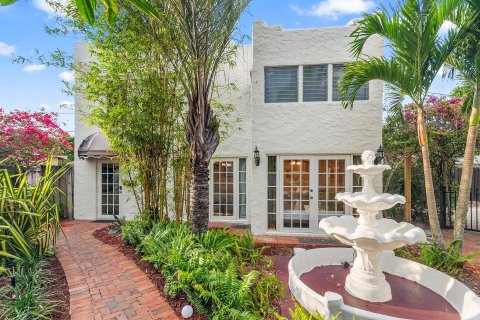 Immobilier commercial à vendre à West Palm Beach, Floride: 338.44 m2 № 2081719 - photo 5