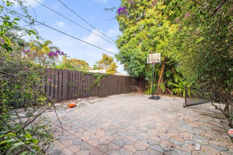 Immobilier commercial à vendre à West Palm Beach, Floride: 338.44 m2 № 2081719 - photo 29