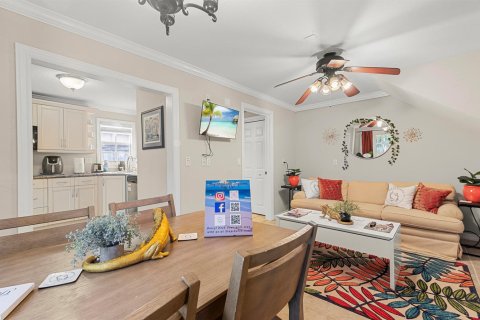 Immobilier commercial à vendre à West Palm Beach, Floride: 338.44 m2 № 2081719 - photo 7