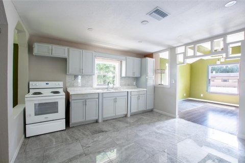 Villa ou maison à vendre à Arcadia, Floride: 2 chambres, 83.61 m2 № 1914801 - photo 4