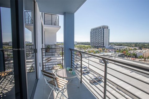 Снять в аренду кондоминиум в Дорал, Флорида 39.3м2, № 1979449 - фото 9