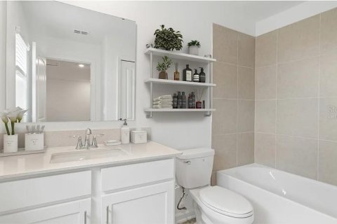 Townhouse in Apopka, Florida 4 bedrooms, 185.8 sq.m. № 1844427 - photo 6