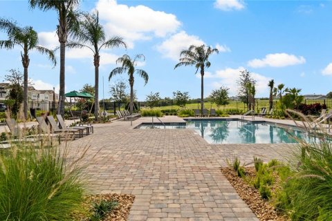Townhouse in Apopka, Florida 4 bedrooms, 185.8 sq.m. № 1844427 - photo 18
