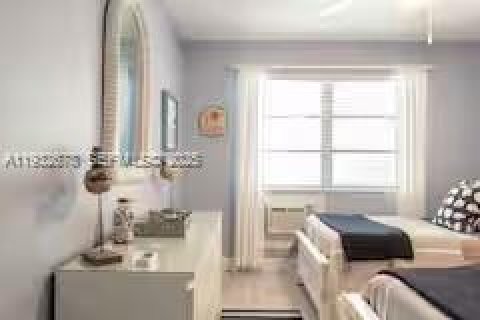 Снять в аренду кондоминиум в Форт-Лодердейл, Флорида 2 спальни, 73.58м2, № 1991036 - фото 4