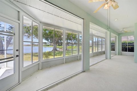 Casa en venta en North Port, Florida, 3 dormitorios, 170.75 m2 № 1676086 - foto 15