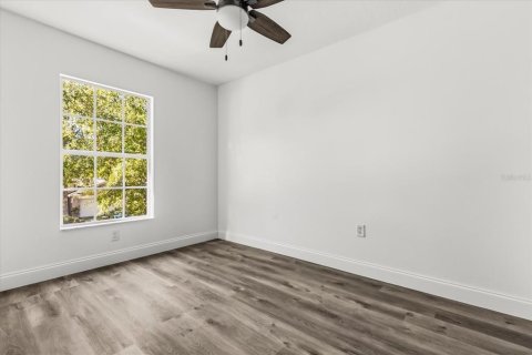 House in Brooksville, Florida 4 bedrooms, 189.43 sq.m. № 2203683 - photo 17