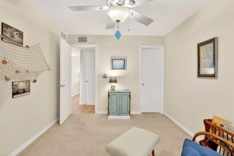 Condo in Stuart, Florida, 2 bedrooms  № 2183096 - photo 20