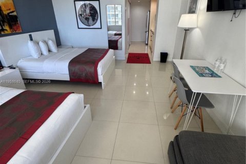 Condo in Sunny Isles Beach, Florida  № 2052852 - photo 8