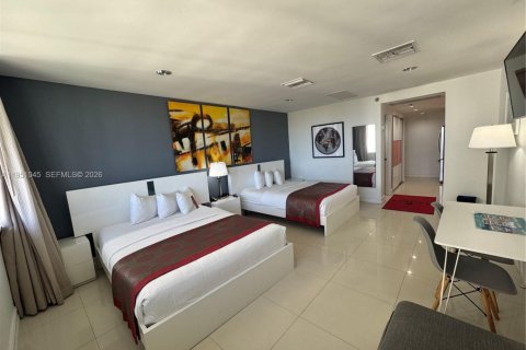 Condo in Sunny Isles Beach, Florida  № 2052852 - photo 7