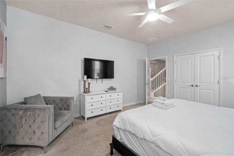 House in Davenport, Florida 10 bedrooms, 408.68 sq.m. № 2230010 - photo 17