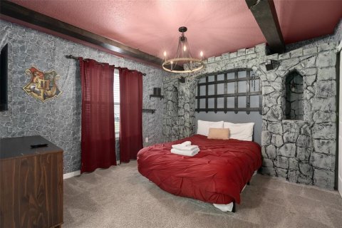 House in Davenport, Florida 10 bedrooms, 408.68 sq.m. № 2230010 - photo 29
