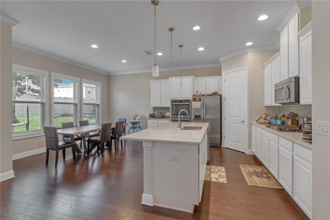 House in Winter Garden, Florida 4 bedrooms, 224.64 sq.m. № 2132102 - photo 7