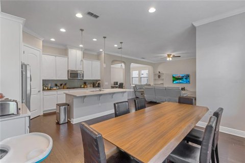 House in Winter Garden, Florida 4 bedrooms, 224.64 sq.m. № 2132102 - photo 10