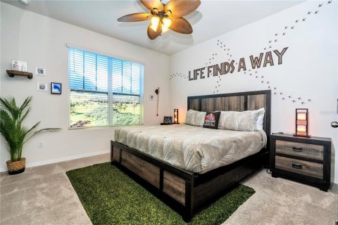 House in Davenport, Florida 6 bedrooms, 303.23 sq.m. № 2233246 - photo 20