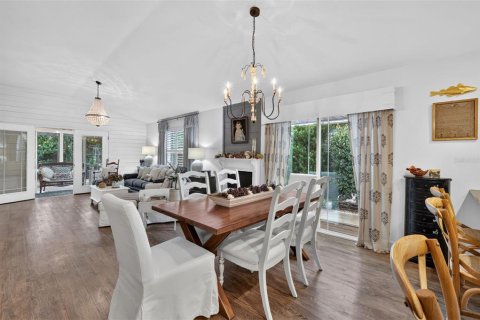 Villa ou maison à vendre à The Villages, Floride: 2 chambres, 105.72 m2 № 2408801 - photo 12