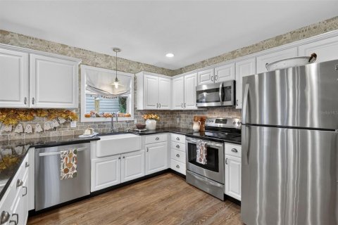Villa ou maison à vendre à The Villages, Floride: 2 chambres, 105.72 m2 № 2408801 - photo 6