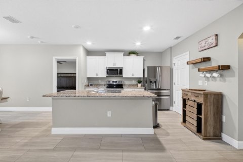 Casa en venta en Port St. Lucie, Florida, 3 dormitorios, 157 m2 № 2084475 - foto 8