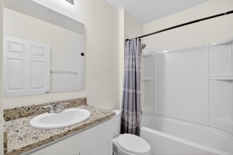 Casa en venta en Port St. Lucie, Florida, 3 dormitorios, 157 m2 № 2084475 - foto 20
