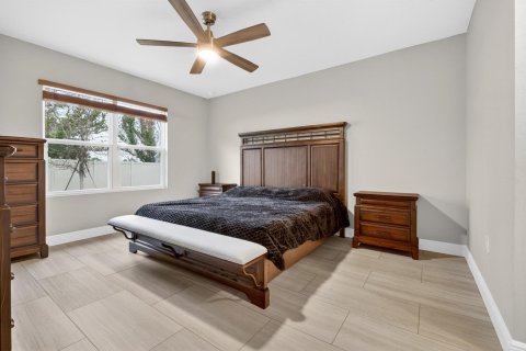 Casa en venta en Port St. Lucie, Florida, 3 dormitorios, 157 m2 № 2084475 - foto 13