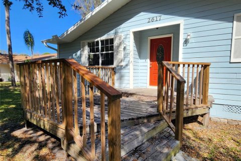Casa en venta en Edgewater, Florida, 4 dormitorios, 199.37 m2 № 2384123 - foto 2