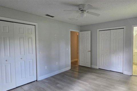 Casa en venta en Edgewater, Florida, 4 dormitorios, 199.37 m2 № 2384123 - foto 30